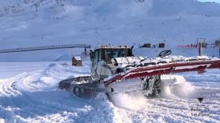Le snowpark de Val d'Isère est en pleine construction grâce a toute la neige tombée