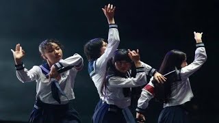 【紅白歌合戦2023】新しい学校のリーダーズ「オトナブルー」を披露