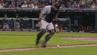 Pena's patience pays off on a grounder