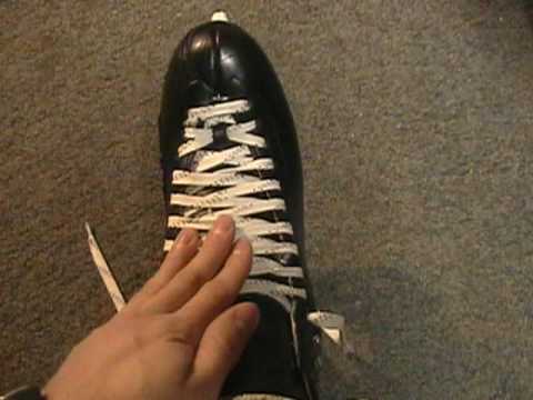 How To Keep Your Ice-skate Laces Tight - YouTube