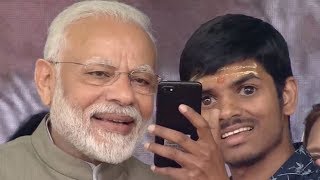 Million Dollar Selfie : PM Modi Selfie With his Fan | Daily Culture