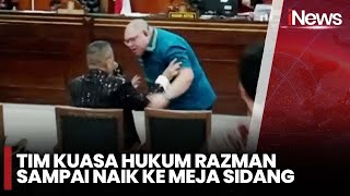 Kesal di Ruang Sidang, Razman Hampiri Hotman Paris! | iNews Today | 07/02