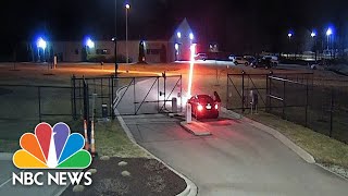 Watch: Five inmates flee in stolen vehicle after escaping Missouri jail