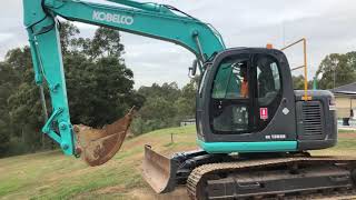 KOBELCO SK135SR-1ES