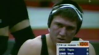 2003 DII Wrestling Dual | 174 pounds- Dan Vech, Nebraska-Omaha vs Jason Tapia, Central Oklahoma