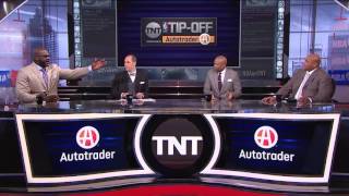 Shaquille O'Neal and Charles Barkley Get Into It Over Lebron James | Inside the NBA | NBA on TNT
