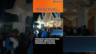 Puncak Prosesi Semana Santa, Peziarah Daraskan Doa Rosario Sepanjang Jalur Perarakan Tuan Ma