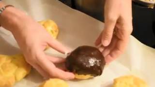 The Making of a Chocolate Cream Pastry \