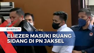 Siap Jalani Sidang Vonis, Ini Momen Richard Eliezer Masuki Ruang Sidang!