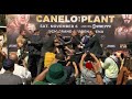 ¡Canelo Álvarez se fue a los golpes ante Caleb Plant en conferencia de prensa! 💥🥊