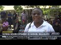 Voting hours extended in Zimbabwe