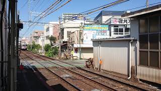 京成3600形3688編成(リバイバルカラー) 普通成田行き 京成大久保駅到着