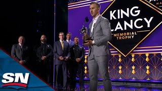 Flames' Mikael Backlund Takes Home The 2022-23 King Clancy Memorial Trophy