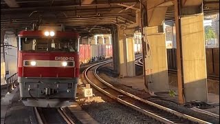 JR貨物EH500形52号機＋コキ20Bが赤羽駅6番線を通過する動画（2023.9.173057レ　仙貨A108）