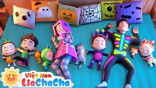 🎃 Những em bé hóa trang đang nằm ngủ 👻 Ten in the bed | LiaChaCha - Ca Nhạc Thiếu Nhi Việt Nam