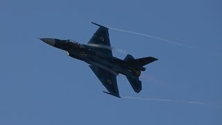 すごく！すっごい‼︎築城のF-2戦闘機がニュータで大暴れ F-2機動飛行 新田原基地航空祭2019