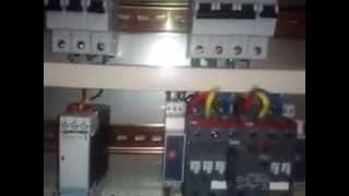 #x202b;لوحة تحكم كهربائية / هواء مضغوط مع الحماية#x202c;lrm;