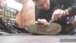 Reparation semelles Dr Martens . Cordonnerie Buffaut