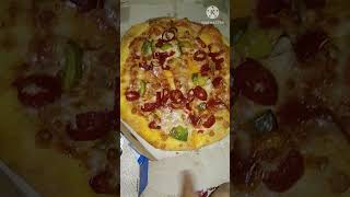 Garlic Bread \u0026Red Paprika Pizza/#trending #easy #viral #amazing #delicious #ytshorts #shorts #pizza