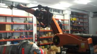 KUKA KR210-2K industrial robot