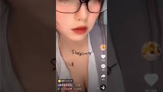 【TikTok】セクシーギャル胸チラ巨乳編#5【縦動画】