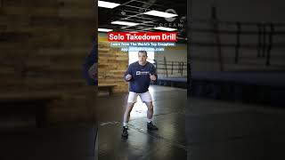 Learn takedowns by YOURSELF 😮‍💨 Solo Wrestling Drill