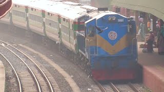 Drutojan Express Up Side View In Dinajpur Railway Station