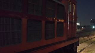 Thailand train : Alsthom locomotive CAT engine