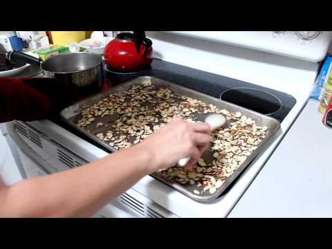 How to Toast Sliced Almonds How to Toast Sliced Almonds