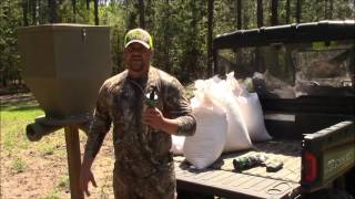 Rusty Robbins shows how to use Vapple and to be successful in the woods