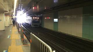 小田急 東北沢駅 急行•準急が同時に通過する Both express trains passes Higashi Kitazawa station