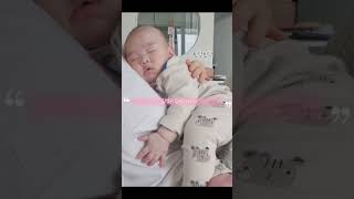 엄마 품에서 자는게 좋은 아기 #아기 #baby #엄마