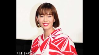 ✅  “立ち食い”好きを公言するモデルでタレントの佐藤栞里（30）が、名物「焼きそば」などで人気の都内の名店「名代　後楽そば」の閉店を惜しんだ。佐藤は8日、インスタ… - 日刊スポーツ新聞社のニュース