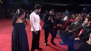 Aaj hum comedy nahi karenge sabko nachayenge .. Zakir Khan ka dAnce dekhiye..