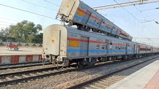 Chhattisgarh express/समता एक्सप्रेस क्रॉसिंग