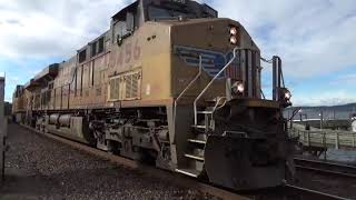 (Northbound) Union Pacific Intermodal Train passes through the Union Ave Railroad Crossing.