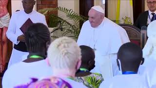 Pope hears harrowing tales of Congo violence