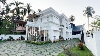 7.5 cent സ്ഥലവും2000 sqft  വീടും