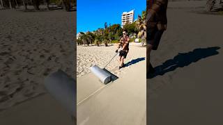 Beach Sand Cleaning Device Finds Hidden Treasures: Car Keys \u0026 Swim Goggles!