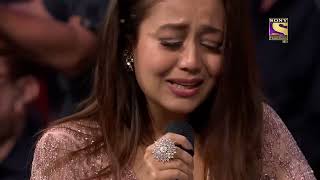 Neha Kakkar "Ek Pyar Ka Nagma Hai" गाते-गाते क्यों हो गई Emotional? | Indian Idol | Evergreen Album