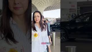 Hema Malini & Esha Deol arrived back to Mumbai from Ayodhya
