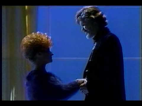 Kris Kristofferson & Brenda Lee - Help Me Make It Through the Night Kris Kristofferson & Brenda Lee - Help Me Make It Through the Night