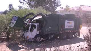 Front Load Garbage Truck - Condor / Leach