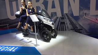 The 2020 PIAGGIO MP3 500 scooter