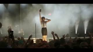 YUNGBLUD : Loner (Live at V and B Fest' 2022)