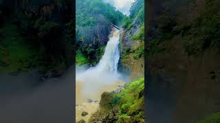 Dunhinda Falls | Badulla | Sri Lanka