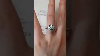 Doveggs 4ct(10mm) DEF color VS1--VVS1 clarity round Nova cut moissanite center stone