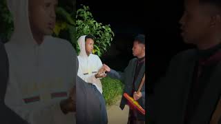 #duet #hooyo #wararkiiugudambeeyey #lovesongs #funny #somalishorts