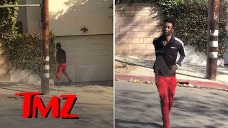 Desiigner Caught Peeing in Public on Garage Then Running Back to His Car | TMZ