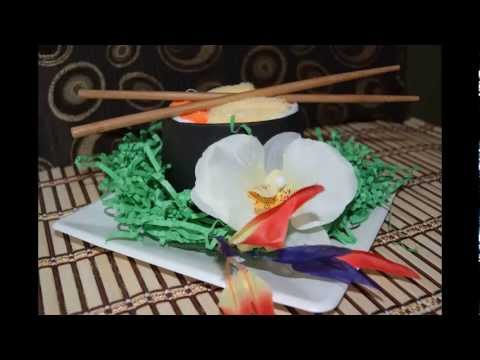 How to make a Sushi Diaper Cake -Awesome for baby shower How to make a Sushi Diaper Cake -Awesome for baby shower